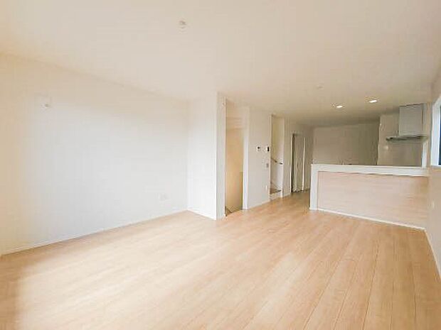 会話でホッとコミュニケーションできるリビング。料理でホッとハピネスになるキッチンなど。人をホッとさせる最新設備・仕様を採用しています。