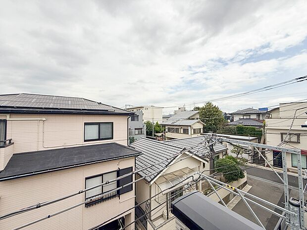 1号棟【眺望】眺望や窓からの景色が良いと、家で過ごす時間も快適です。