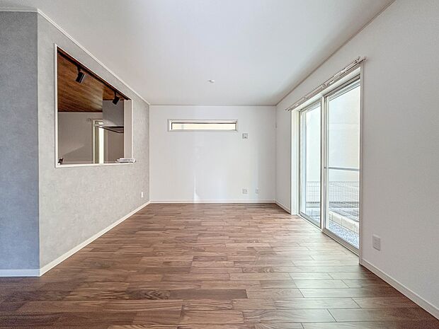 3号棟【LDK14帖】インテリアショップで見掛けた「あの家具」も置ける、ゆったりとした空間。時に広さが上質な寛ぎの時間になる事も。