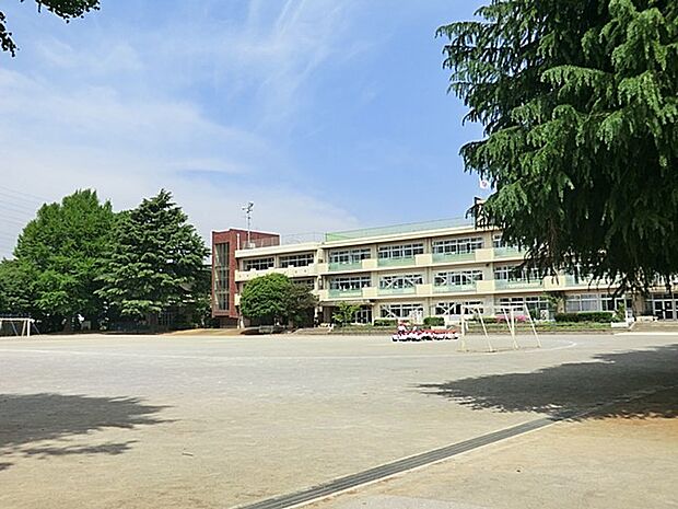 小学校 850m 鳩ヶ谷小学校(鳩ヶ谷小学校徒歩11分（850ｍ）)