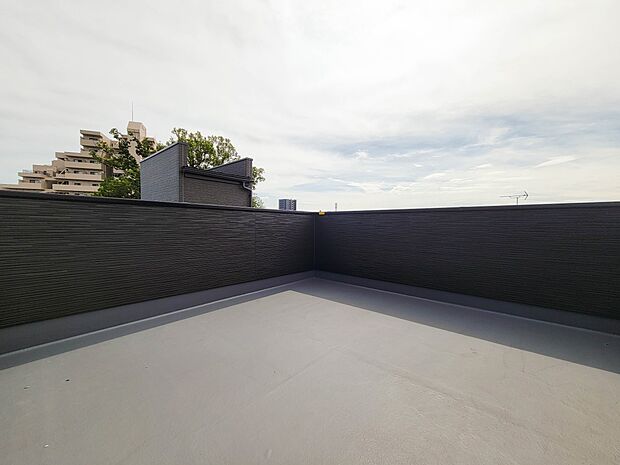 2号棟【View-眺望】眺望や窓からの景色が良いと、家で過ごす時間も快適です。