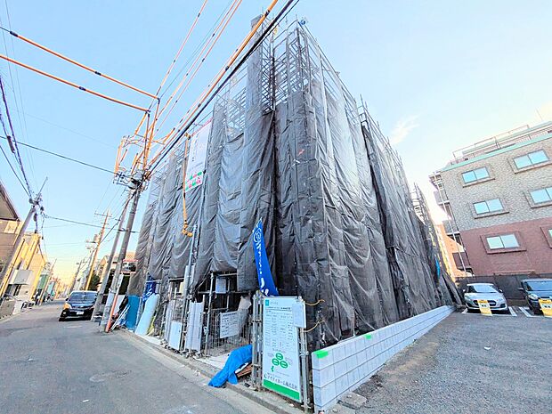 家は一生のお買物。自分ならではの家族ならではの、家にしたい。書斎を設ける。子どものプレイングルームを設ける。趣味のオーディオルームを設置する。夢を追うオンリーワンの家です。