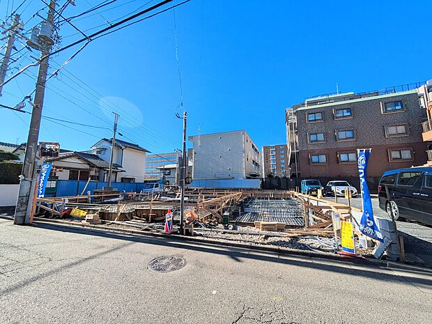 【外観】こちらの物件が少しでも気になるようでしたら、お気軽にお問合せください。人生でいちばん大きなお買い物ですので、ゆっくりご見学ください。ネット上の画像と実際の見学では、リアル感がまるで違…