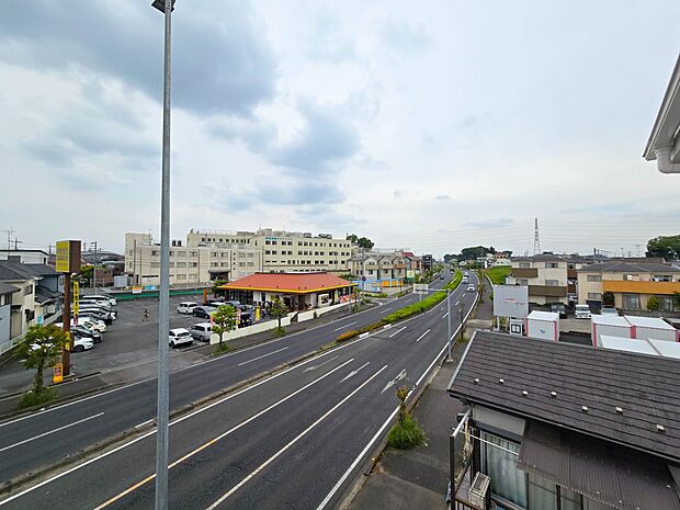 【View】眺望や窓からの景色が良いと、家で過ごす時間も快適です。