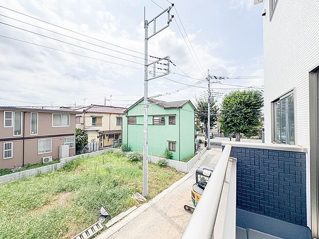 2号棟【View-眺望】眺望や窓からの景色が良いと、家で過ごす時間も快適です。