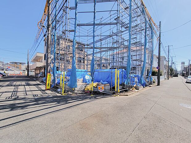 こちらの物件に少しでもご興味がありましたら、お気軽にお電話下さい。ネット上で「見えない物」「わからない事」でも、実際にご見学いただくことで、手に取るようにおわかりいただけるはずです。