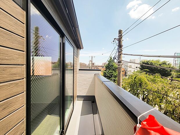 3号棟【眺望】眺望や窓からの景色が良いと、家で過ごす時間も快適です。