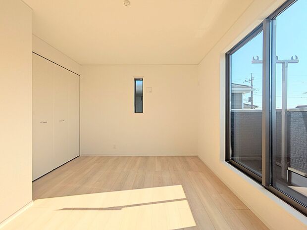 流行に左右されず、将来にわたって価値が継続する「上質」な佇まい。おしゃれな雰囲気や自然の潤い、親しみやすさといった個性を、街に新たな価値をもたらし続ける。