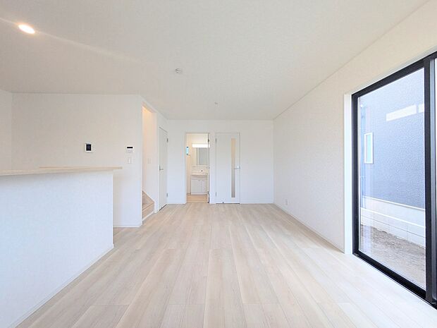 【Living-dining-リビングダイニング】流行に左右されず、将来にわたって価値が継続する「上質」な佇まい。