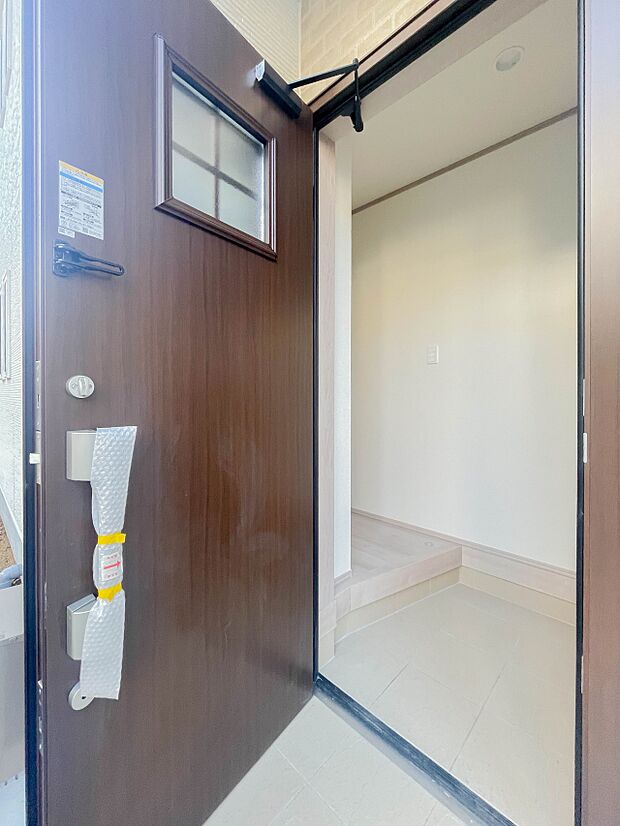 こちらの物件が少しでも気になるようでしたら、お気軽にお問合せください。人生でいちばん大きなお買い物ですので、ゆっくりご見学ください。ネット上の画像と実際の見学では、リアル感がまるで違います。…