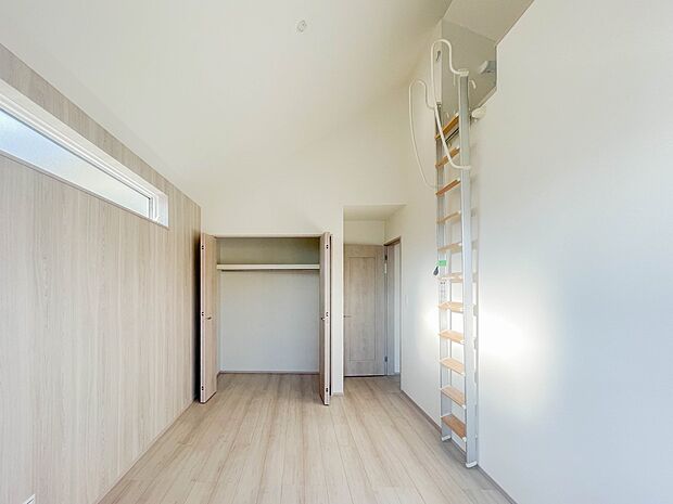 こちらの物件が少しでも気になるようでしたら、お気軽にお問合せください。人生でいちばん大きなお買い物ですので、ゆっくりご見学ください。ネット上の画像と実際の見学では、リアル感がまるで違います。…