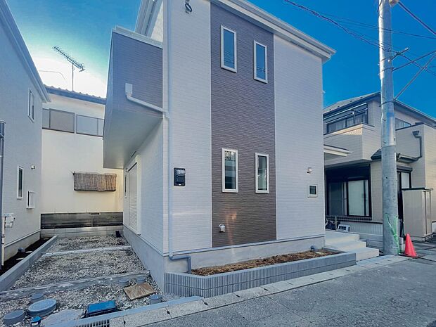 こちらの物件が少しでも気になるようでしたら、お気軽にお問合せください。人生でいちばん大きなお買い物ですので、ゆっくりご見学ください。ネット上の画像と実際の見学では、リアル感がまるで違います。…