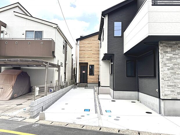 【前面道路】車の通行が少ないので、静かな住環境を維持することができます。
