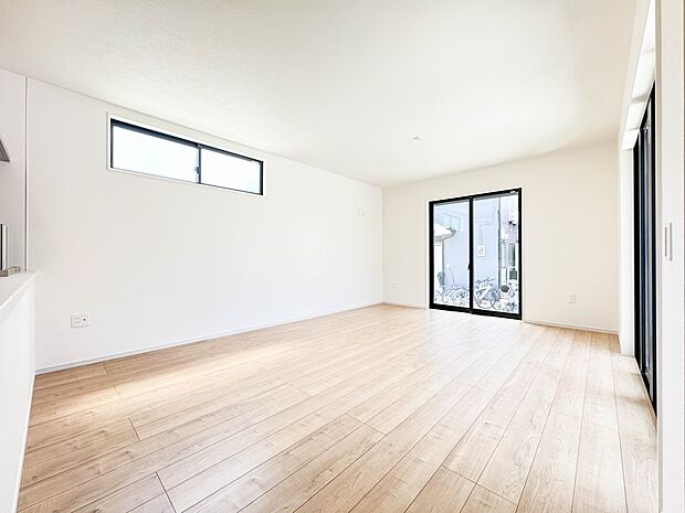 【LDK22.1帖】インテリアショップで見掛けた「あの家具」も置ける、ゆったりとした空間。時に広さが上質な寛ぎの時間になる事も。