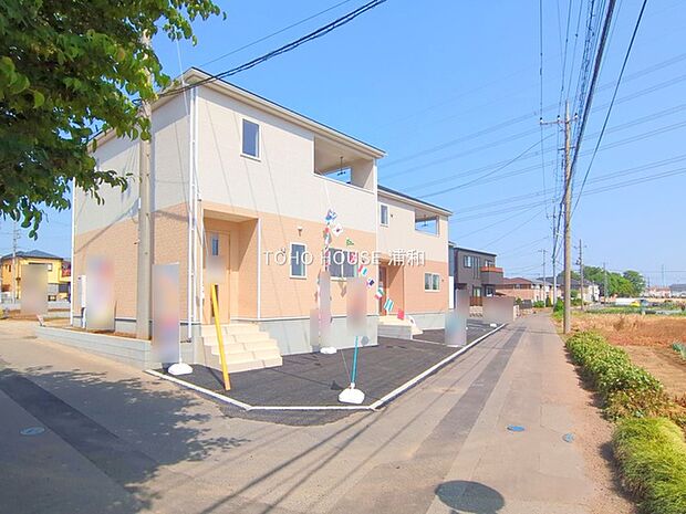 【前面道路4ｍ】車の通行が少ないので、静かな住環境を維持することができます。