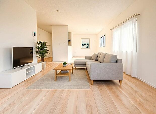 4号棟【LDK19.5帖】インテリアショップで見掛けた「あの家具」も置ける、ゆったりとした空間。時に広さが上質な寛ぎの時間になる事も。※CGにて家具を配置しています。