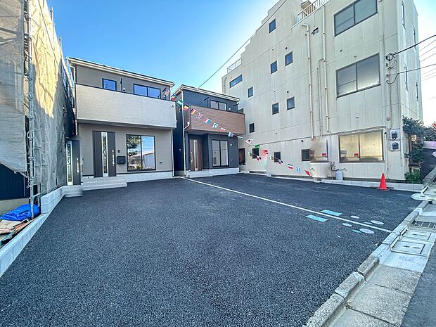 【外観】家は一生のお買物。自分ならではの家族ならではの、家にしたい。書斎を設ける。子どものプレイングルームを設ける。趣味のオーディオルームを設置する。夢を追うオンリーワンの家です。