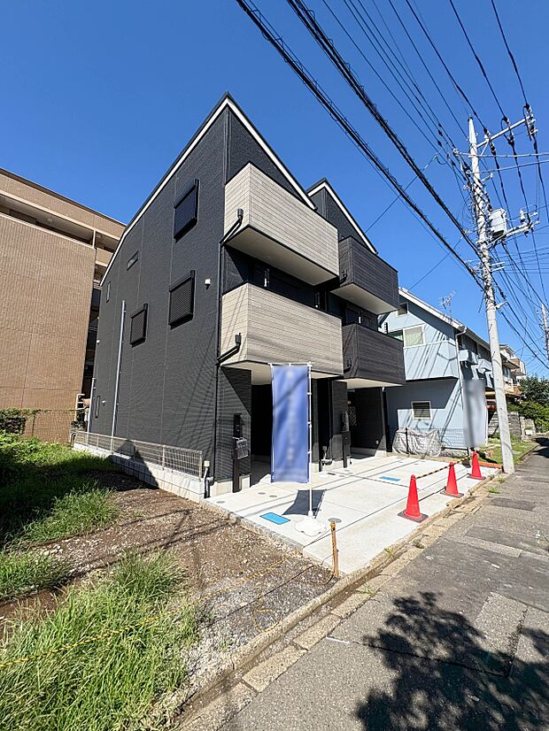 【外観-C号棟-】与野駅徒歩4分の好立地。駅チカでも落ち着いた街並みとなっております。