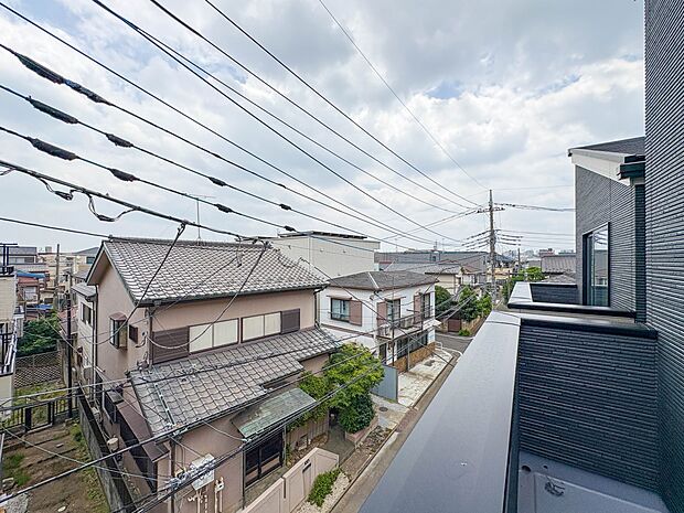 【眺望】眺望や窓からの景色が良いと、家で過ごす時間も快適です。