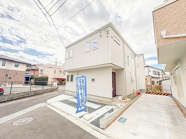 1号棟【外観】こちらの物件に少しでもご興味がありましたら、お気軽にお電話下さい。ネット上で「見えない物」「わからない事」でも、実際にご見学いただくことで、手に取るようにおわかりいただけるはず…