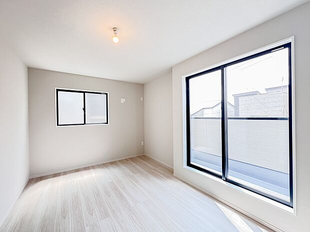 充実した生活は伸びやかな居室空間から始まります。快適に・伸びやかに。心の潤いを求める方々へ。