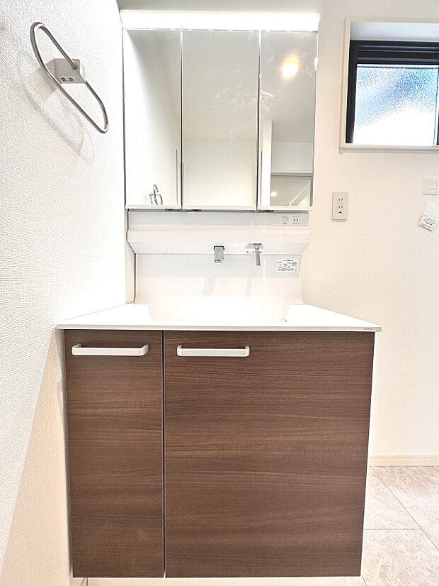 【スカイバルコニーのある家】川口・伊刈-全1棟-