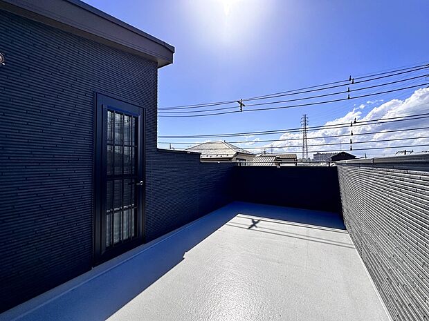 【スカイバルコニーのある家】川口・伊刈-全1棟-