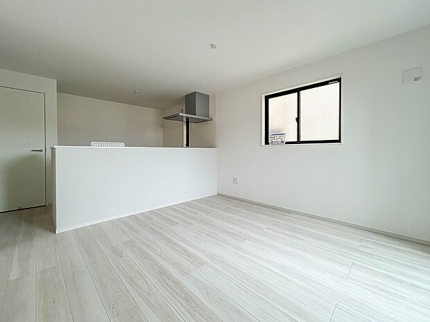 【LDK20.1帖】忙しい朝でも家族揃って食事をしたいゆとりあるダイニングスペース。