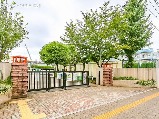 小学校 400m 戸田市立第一小学校