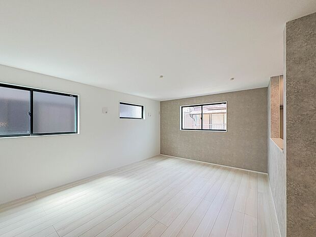 うららかな陽射しがどのお部屋にも降り注ぎますように、快適さを追求した間取設計。得難い立地環境での生活を恵みの豊かな永住の地へと変えてくれます。