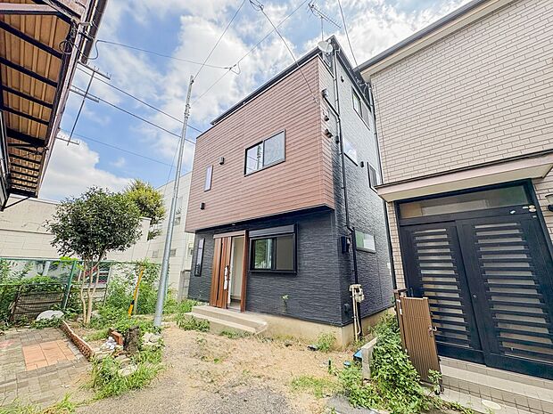 こちらの物件に少しでもご興味がありましたら、お気軽にお電話下さい。ネット上で「見えない物」「わからない事」でも、実際にご見学いただくことで、手に取るようにおわかりいただけるはずです。