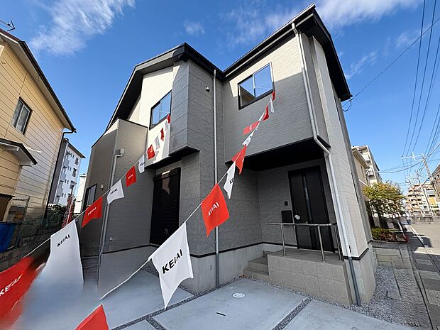 【現地外観】陽当りや通風性など各所に施された工夫で住みやすさを実現。部屋の大きさや周辺環境・街並など、資料には掲載していない情報が現地にはたくさんございます。是非ご確認下さい。