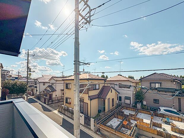 【眺望】眺望や窓からの景色が良いと、家で過ごす時間も快適です。