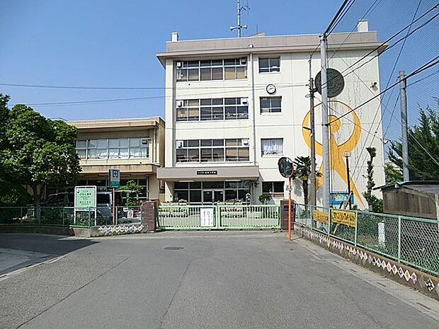 小学校 1100m さいたま市立植水小学校
