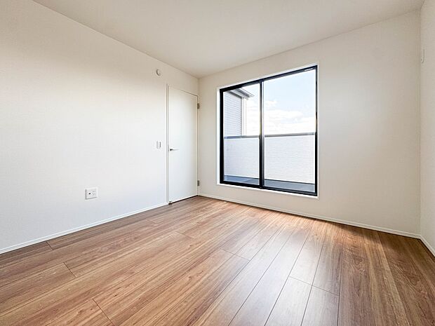 1号棟【居室6.1帖】充実した生活は伸びやかな居室空間から始まります。快適に・伸びやかに。心の潤いを求める方々へ。