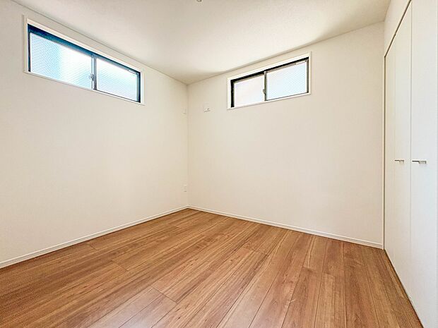 【洋室5.0帖】充実した生活は伸びやかな居室空間から始まります。快適に・伸びやかに。心の潤いを求める方々へ。