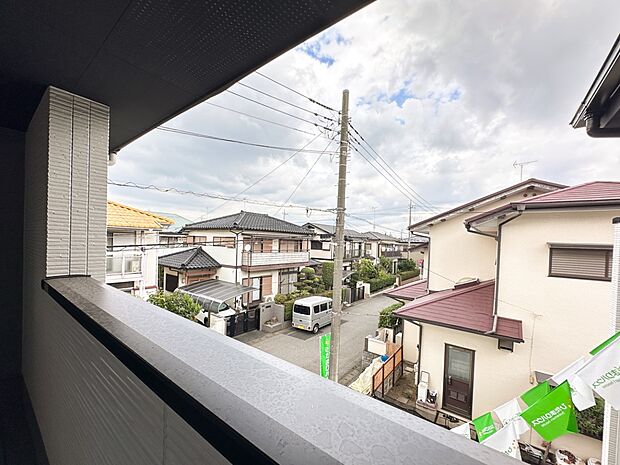 【眺望】眺望や窓からの景色が良いと、家で過ごす時間も快適です。