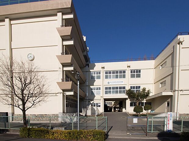 中学校 600m 本太中学校