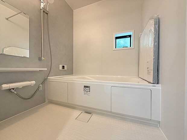 【浴室】一日の疲れを癒してくれるお風呂空間。使いやすさと上質な質感を両立して、単なる習慣から特別な時間に変わるはず。