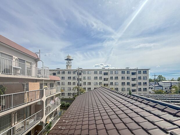 【眺望】眺望や窓からの景色が良いと、家で過ごす時間も快適です。