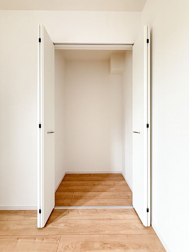 【収納】プライベートルームはゆったりと快適に。