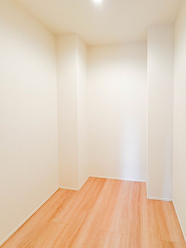 ■ＷＩＣ含め、各居室にクローゼット収納。共有収納も豊富な設計