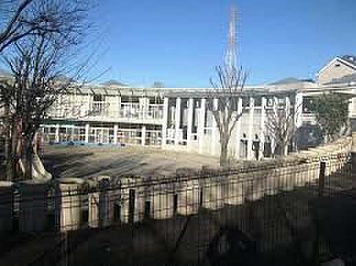 幼稚園・保育園 450m 川口市立戸塚保育所