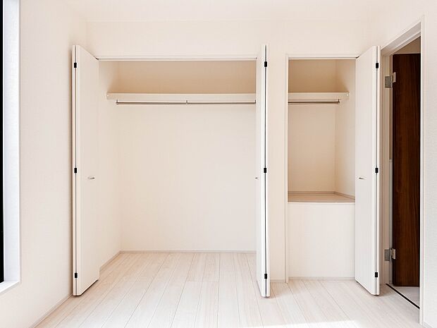 【収納】各部屋を最大限に広く使って頂ける様、全居住スペースに収納付。プライベートルームはゆったりと快適に。