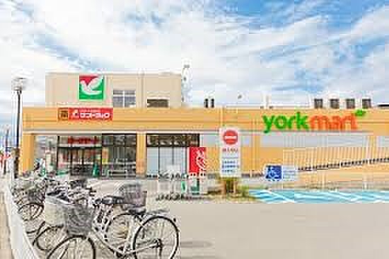 スーパー 1308m ヨークフーズ東岩槻店