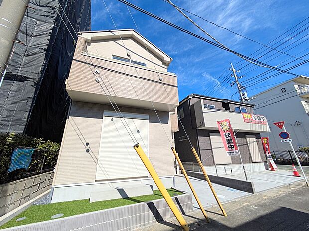 プランター等をおいてガーデニングが楽しめます。