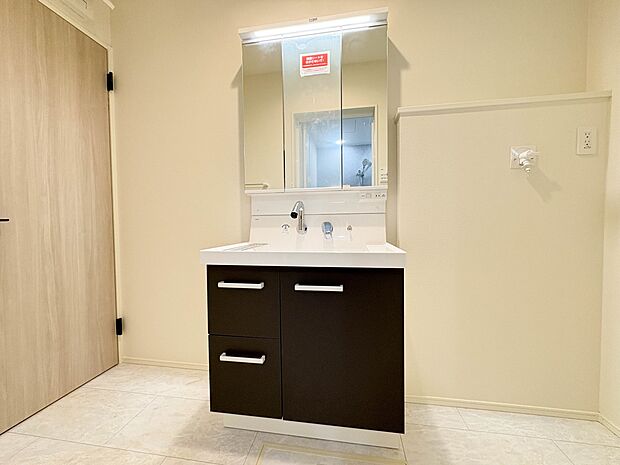 3号棟【洗面台】収納スペースを設けた洗面スペース