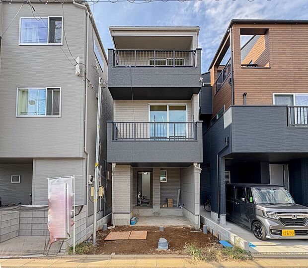 【外観】どこにいても快適に過ごせる住まいは、明るく清潔感あふれる空間。帰るたびにリラックスできる安らぎの場を提供します。