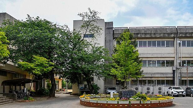 小学校 1800m 黒浜小学校