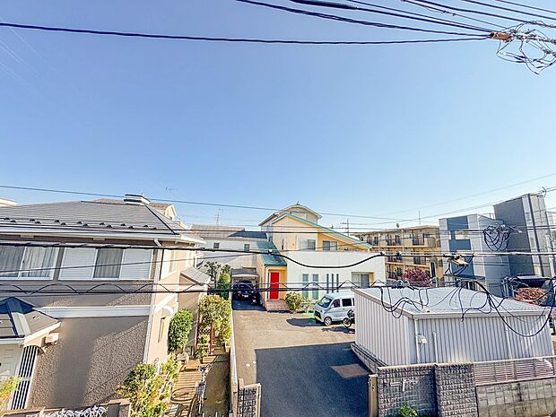 【眺望】眺望や窓からの景色が良いと、家で過ごす時間も快適です。